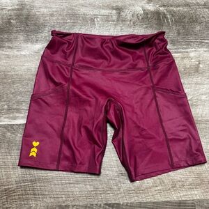COUER Burgundy High Waist Biker Shorts Size Medium